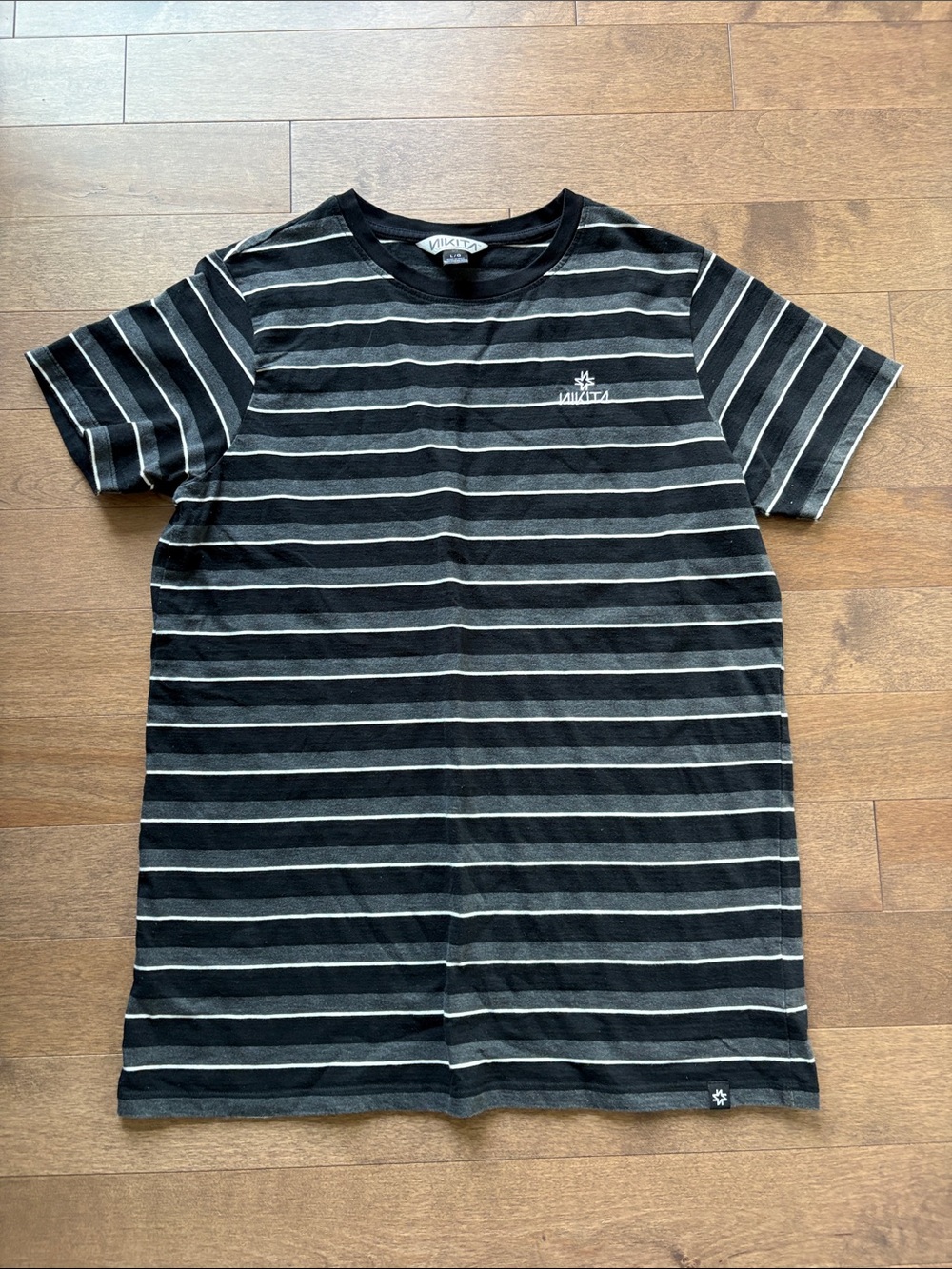 Vikta Black & White Striped Short Sleeve Tee